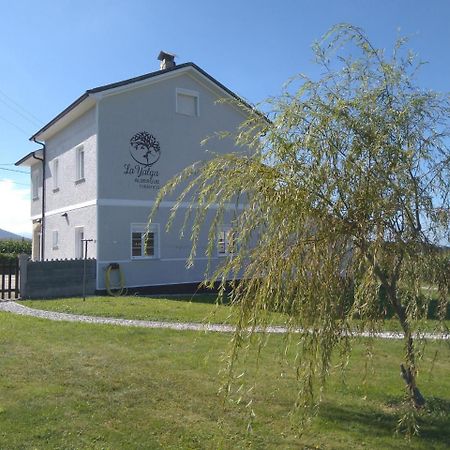 Albergue "La Yalga" Queruas Bagian luar foto